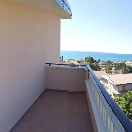 Le Palme Di Riace 3 *