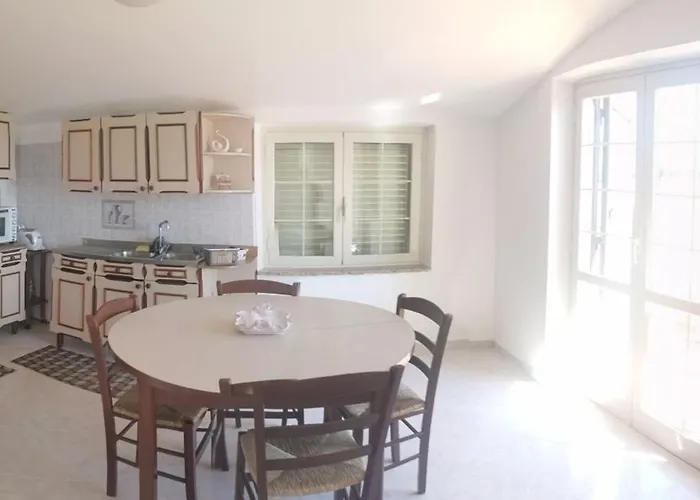 Feriehus Le Palme Di Riace 3 *