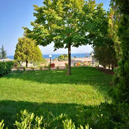 Semesterbostad Le Palme Di Riace